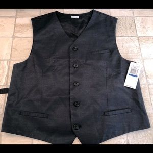 Calvin Klein Vest: Boys Size 18/20 XL